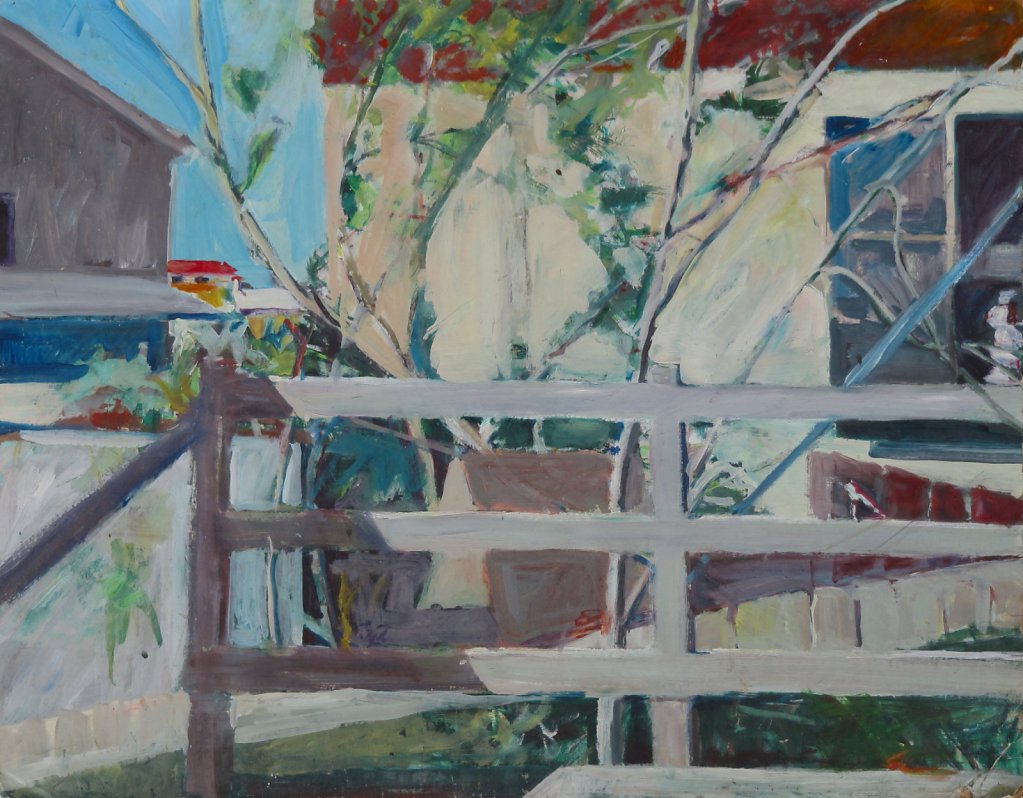 DECK WITH TREE